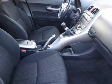 Toyota Auris I Hatchback 1.6 i 16V VVT-i 124KM 2007 Toyota Auris 1.6 Dual VVT-i, Klima, Klimatronic, zdjęcie 7