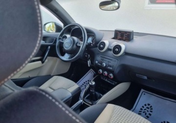 Audi A1 I Hatchback 3d 1.2 TFSI 86KM 2013 Audi A1 Sportback SLICZNA 1.2 Benzyna ORYGINAL Bogata Wersja SERWIS 2014r, zdjęcie 6