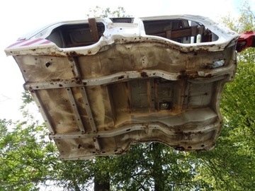 RENAULT MIDLUM 00-06 ĆWIARTKA KABINY PRAWY TYŁ