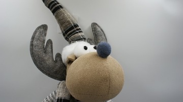 РОЖДЕСТВЕНСКИЙ ОРНАМЕНТ СТОЯЩИЙ ОЛЕНЬ 65 см