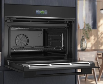 Духовой шкаф Siemens CB734G1B1 sLine iQ700
