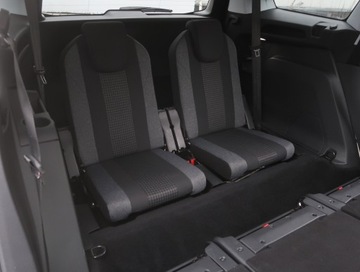 Peugeot 5008 II Crossover 1.2 PureTech 130KM 2017 Peugeot 5008 PureTech 130, Salon Polska, 7 miejsc, zdjęcie 17