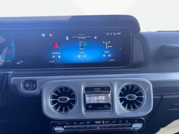 Mercedes Klasa G W465 2025 Mercedes-Benz Klasa G G 63 MANUFAKTUR oliwkowy metalik Burmester 3D AMG, zdjęcie 21