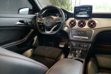 Mercedes CLA C117 Coupe Facelifting AMG 2.0 45 AMG 381KM 2017 Mercedes-Benz CLA 45AMG 380KM 4MATIC Panorama Alcantara Pamieci Cam Dynami, zdjęcie 18