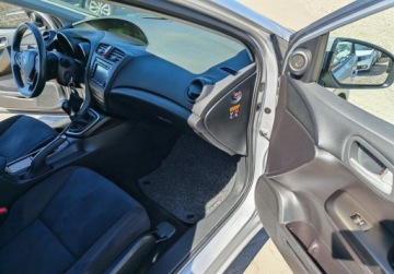 Honda Civic IX Hatchback 5d 1.4 i-VTEC 100KM 2012 Honda Civic Swiezo sprowadzone, zarejestrowane 1.3 Benzyna 100KM, zdjęcie 22