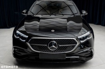 Mercedes Klasa E W214 Sedan 2.0 220d 197KM 2026 Mercedes-Benz Klasa E Mercedes-Benz Klasa E 220 d mHEV 4-Matic AMG 9G-Tron, zdjęcie 5