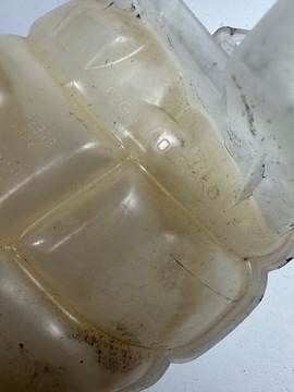 EDGE MK2 NÁDOBKA VYROVNÁVACÍ VODY