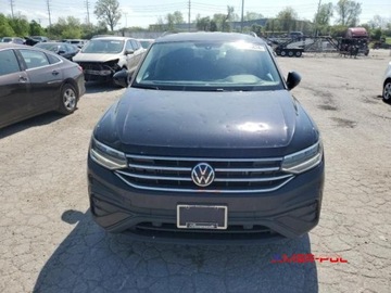 Volkswagen Tiguan II 2023 Volkswagen Tiguan 2023 r., 2,0L od ubezpieczalni 2.0 Benzyna 184KM, zdjęcie 1