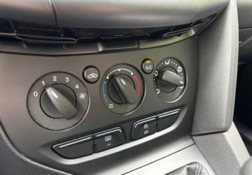  Ford Focus SW 2014 rok Benzyna KLIMA OPLACONY z Niemiec Zamiana, zdjęcie 13