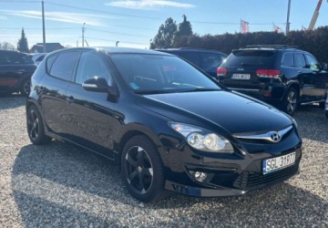 Hyundai i30 I CW Facelifting 1.4 DOHC 109KM 2011 Hyundai i30 Niski Przebieg 1.4 Benzyna 109KM, zdjęcie 6