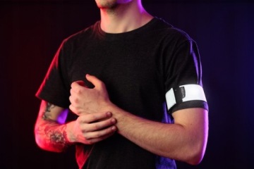 ОТРАЖАТЕЛЬНАЯ ЛИПУЧКА ШИРОКАЯ ЭЛАСТИЧНАЯ ЛЕНТА ЧЕРНАЯ СЕРТИФИКАТ CE