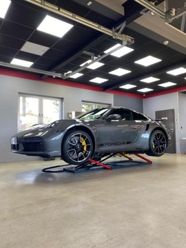 Пневматический ножничный подъемник с мобильной рамой PM Tools 107