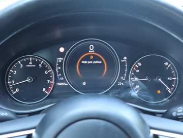 Mazda 3 IV Hatchback 2.0 Skyactiv-X 180KM 2020 Mazda 3 2.0 Skyactiv-X, Navi, Klima, Klimatronic, zdjęcie 10