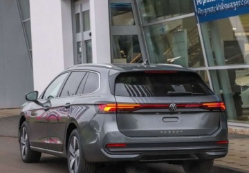 Volkswagen Passat B8 Variant Facelifting 1.5 TSI EVO 150KM 2026 Volkswagen Passat HAK holowniczy, podgrzewana kierownica, dostepny od reki, zdjęcie 2