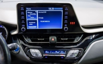 Toyota C-HR I Crossover Facelifting 2.0 Hybrid Dynamic Force 184KM 2021 Toyota C-HR 2.0 Hybrid Executive VIP 2.0 Hybryda 184KM, zdjęcie 29