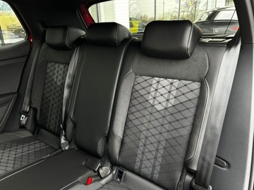 Volkswagen T-Cross SUV Facelifting 1.5 TSI 150KM 2025 Volkswagen T-Cross R-Line Plus 1.5 TSI 150 KM DSG, zdjęcie 6