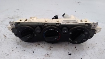 FOCUS MK2 II PANEL NAWIEWU KLIMY 3M5T-19980-AD