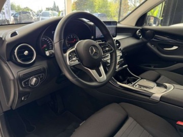 Mercedes GLC C253 SUV Facelifting 2.0 200d 163KM 2022 Mercedes-Benz GLC 200d 4-Matic Nawigacja Kamera cofania CarPlayAndroid, zdjęcie 6