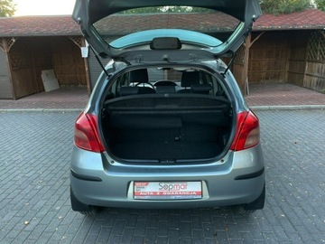 Toyota Yaris I 1.3 i 16V 86KM 2005 Toyota Yaris 1.3i VVT-i 87KM 2005r. SALON Klima, zdjęcie 9