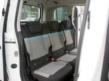 Citroen Berlingo III Osobowy M 1.5 BlueHDi 102KM 2019 Citroen Berlingo 1.5 BlueHDI 5 osobowy, zdjęcie 18