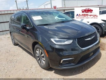 Chrysler Pacifica II 2023 Chrysler Pacifica Hybrid Touring L, 2023r., 3.6L 3.6 Hybryda Plug-in 260KM