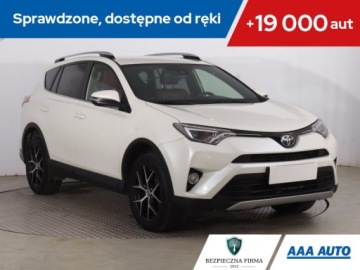Toyota RAV4 IV MPV Facelifting 2.0 D-4D 143KM 2017 Toyota RAV 4 2.0 D-4D, Salon Polska, Skóra, Navi