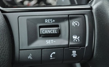 Nissan Qashqai III Crossover 1.3 DIG-T MHEV 158KM 2022 Nissan Qashqai Automat Benzyna Kamera 360 Nawigacja 1.3 Benzyna 158KM, zdjęcie 24