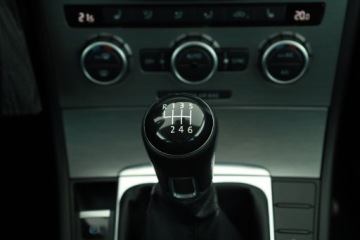 Volkswagen Passat B7 Variant 2.0 TDI CR DPF BlueMotion 140KM 2012 VW Passat 2.0 TDI, Klima, Klimatronic, Tempomat, zdjęcie 12