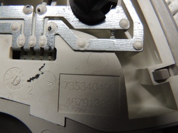 FIAT STILO LAMPA POLSTROVÁNÍ 735340493