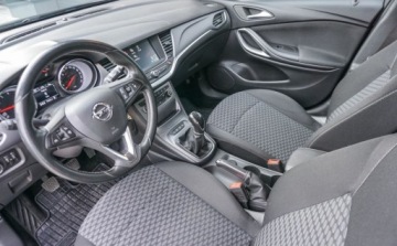 Opel Astra K Hatchback 5d 1.0 Turbo 105KM 2016 Opel Astra Opel Astra 1.0 105KM Benzyna 105KM, zdjęcie 23
