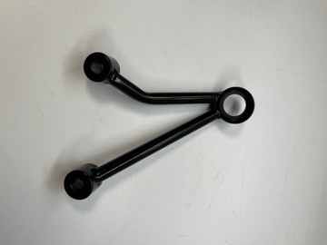 KTM 690 DUKE 12 - Крепление кронштейна Крепление глушителя