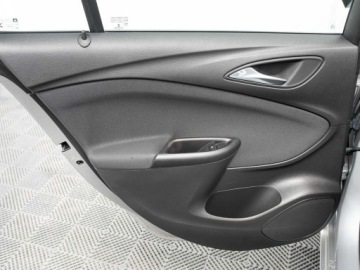 Opel Astra K Sportstourer Facelifting 1.2 Turbo 130KM 2022 Opel Astra GD8A197#1.2 T Edition 2 stref klima, zdjęcie 19