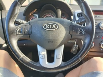 Kia Carens III 2010 Kia Cee'd 2010/zarejestrowany/klima, zdjęcie 12