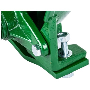 Поилка для КРС и лошадей с язычком, КОМПЛЕКТ 3л, чугун + ниппель + хомут