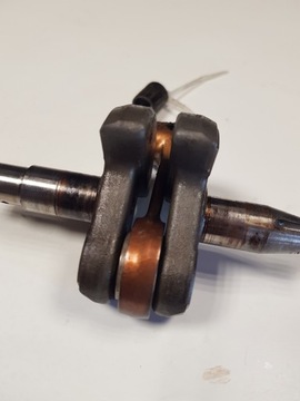 КОЛЕНВАЛ HUSQVARNA 555 560XP ОРИГИНАЛ 505 13 29