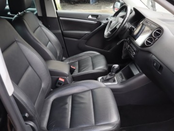 Volkswagen Tiguan I SUV Facelifting 2.0 TDI CR DPF BlueMotion 140KM 2015 VW Tiguan 2.0 TDI, Salon Polska, Serwis ASO, 4X4, zdjęcie 8