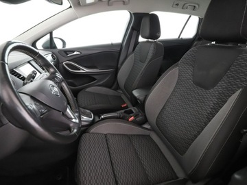 Opel Astra K Sportstourer Facelifting 1.5 Diesel 122KM 2019 Opel Astra automat navi kamera grzane fotele, zdjęcie 12