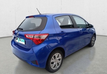 Toyota Yaris III Hatchback 5d Facelifting 2017 1.5 Dual VVT-iE 111KM 2017 Toyota Yaris 1.5 FV23 z Gwarancja 1.5 Benzyna 111KM, zdjęcie 3