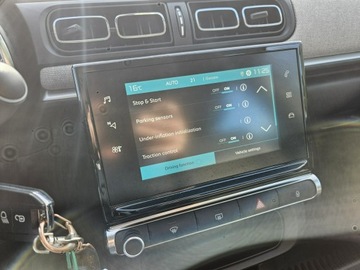 Citroen C3 III Hatchback 1.2 PureTech 110KM 2018 Citroen C3 1,2benzyna 110KM nawigacja salon polska, zdjęcie 11