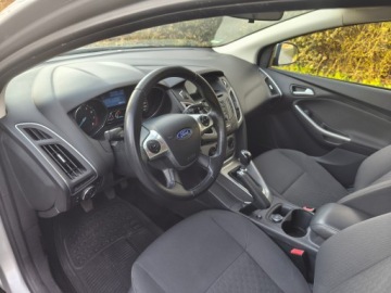 Ford Focus III Kombi Facelifting 1.0 EcoBoost 125KM 2014 Ford Focus LIVT stan BDB, zdjęcie 13