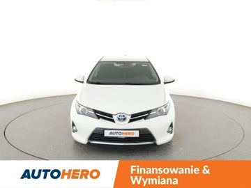 Toyota Auris II Hatchback 5d 1.8 HSD 136KM 2014 Toyota Auris HEV klima auto kamera i czujniki, zdjęcie 10