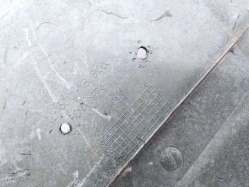 Honda Deauville NTV 650 заднее крыло, крепление пластины