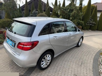 Mercedes Klasa B W246 Sports Tourer 180 CDI 109KM 2015 Mercedes-Benz Klasa B 180 CDI 7G-DCT 109KM 2015r, zdjęcie 10