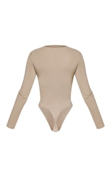 БОДИ PRETTYLITTLETHING С ВЫРЕЗОМ И ДЛИННЫМИ РУКАВАМИ, размер 44 G021103