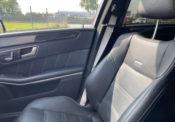 Mercedes Klasa E W212 Kombi Facelifting AMG 63 AMG S 585KM 2014 Mercedes-Benz Klasa E 2014 Mercedes E63S 4Matic - zarejestrowany, gotowy d, zdjęcie 20