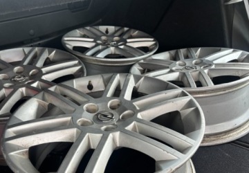 Opel Astra J GTC 1.4 Turbo ECOTEC 120KM 2015 Opel Astra 2015r. Po wymianie rozrzadu. 1.4 Benzyna 120KM, zdjęcie 11