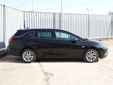 Opel Astra K Sports Tourer 1.4 Turbo 150KM 2016 Opel Astra 1.4 T, Automat, Klima, Klimatronic, zdjęcie 5