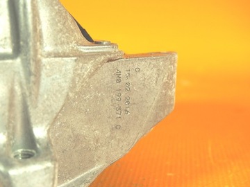 AUDI A4 8W B9 36KM ULOŽENÍ MOTORU LEVÝ 4M0199371C