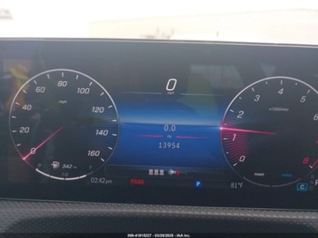 Mercedes CLA C118/X118 2025 Mercedes-Benz CLA 2025r., CLA 250 4MATIC, od ubezpieczalni 2.0 Benzyna, zdjęcie 9