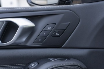 BMW X5 G05 SUV Facelifting 3.0 40d 352KM 2025 BMW X5 xDrive40d M-Performance, DEMO - Koła, zdjęcie 19